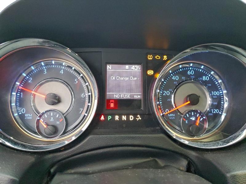 2014 CHRYSLER TOWN & COU #3311516233