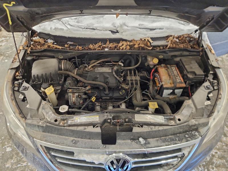 2010 VOLKSWAGEN ROUTAN #3305576117