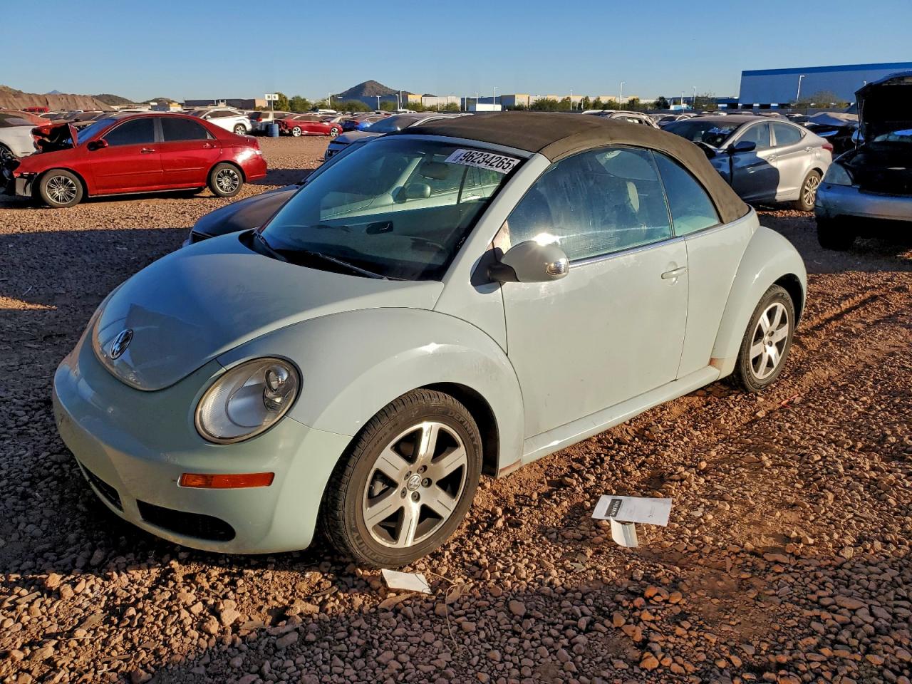 Lot #3316017768 2006 VOLKSWAGEN NEW BEETLE
