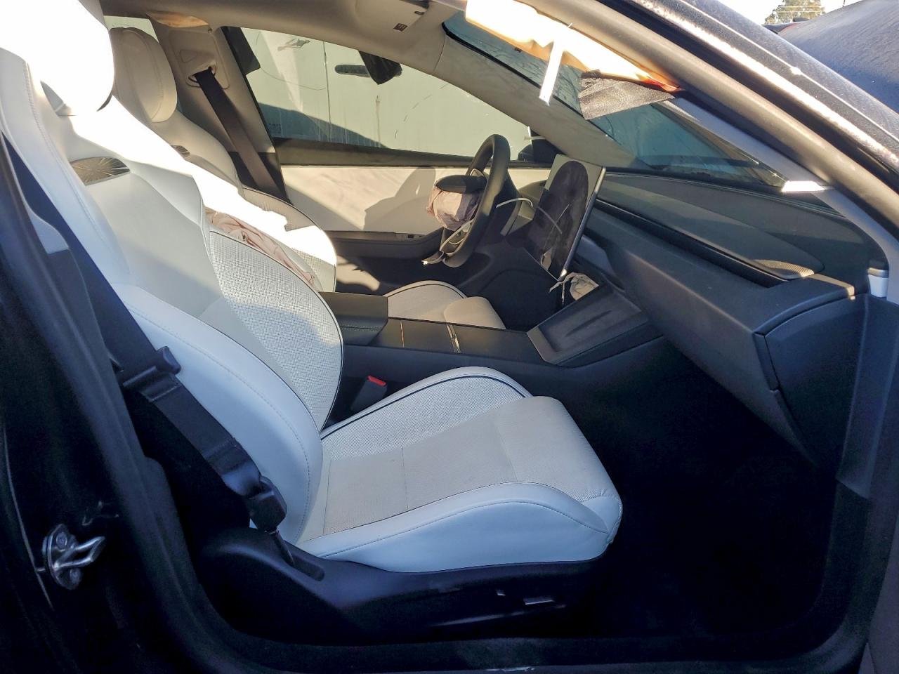 Lot #3317026076 2024 TESLA MODEL 3