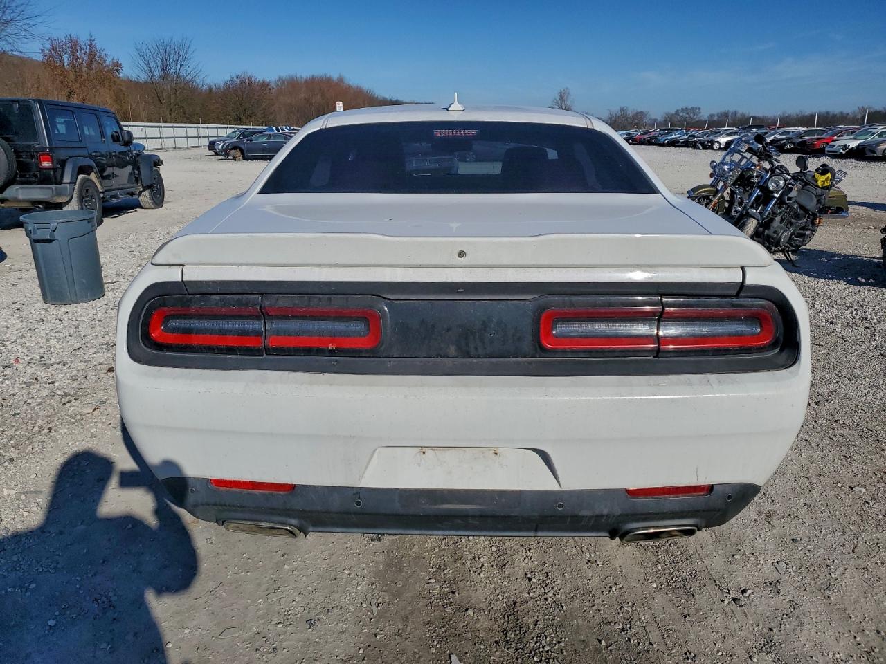 DODGE CHALLENGER SXT PLUS