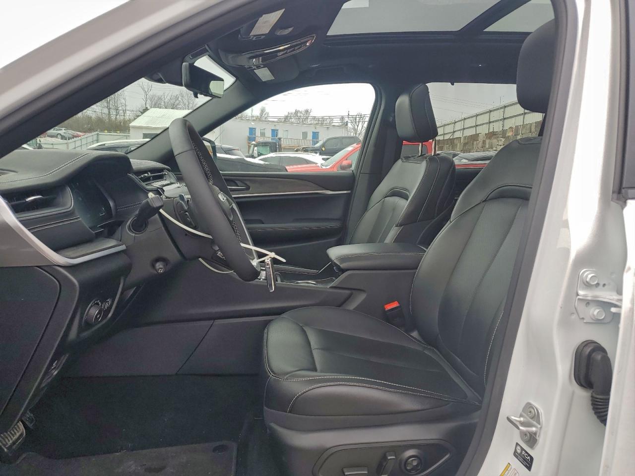 JEEP GRAND CHEROKEE L LIMITED