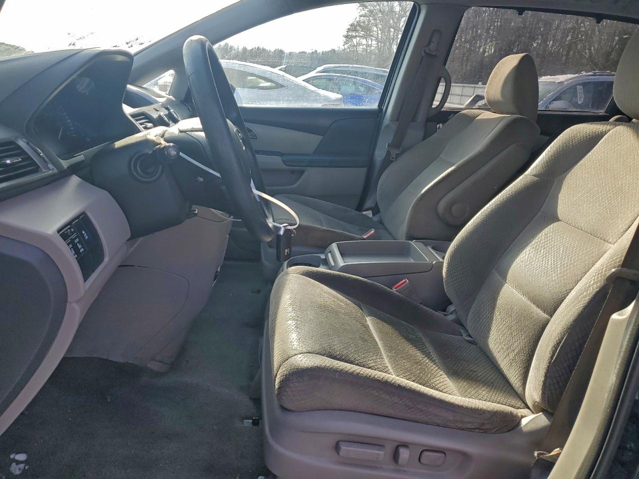 Lot #3318875932 2016 HONDA ODYSSEY SE