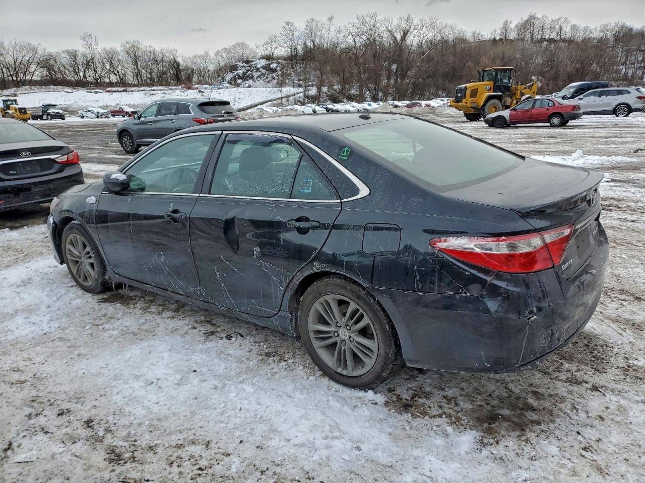 Lot #3316552486 2015 TOYOTA CAMRY HYBR