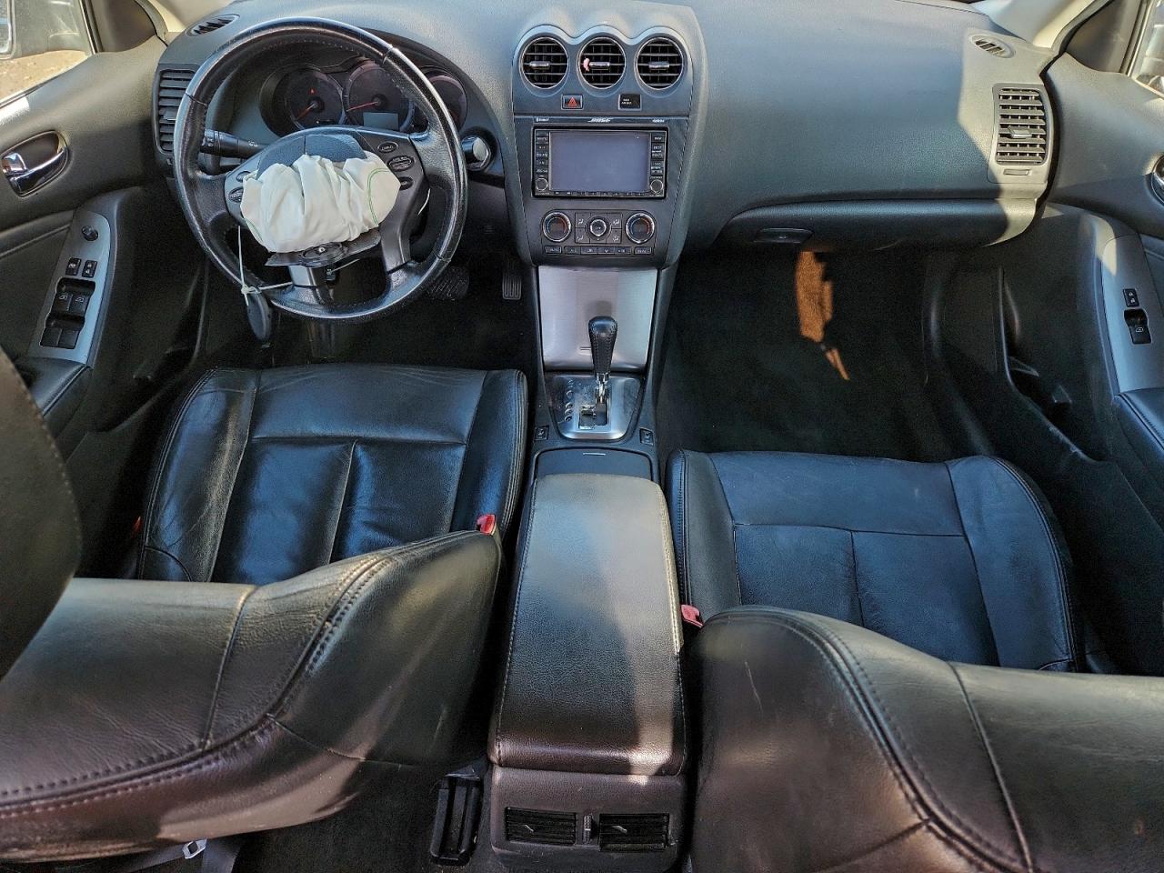 NISSAN ALTIMA BASE