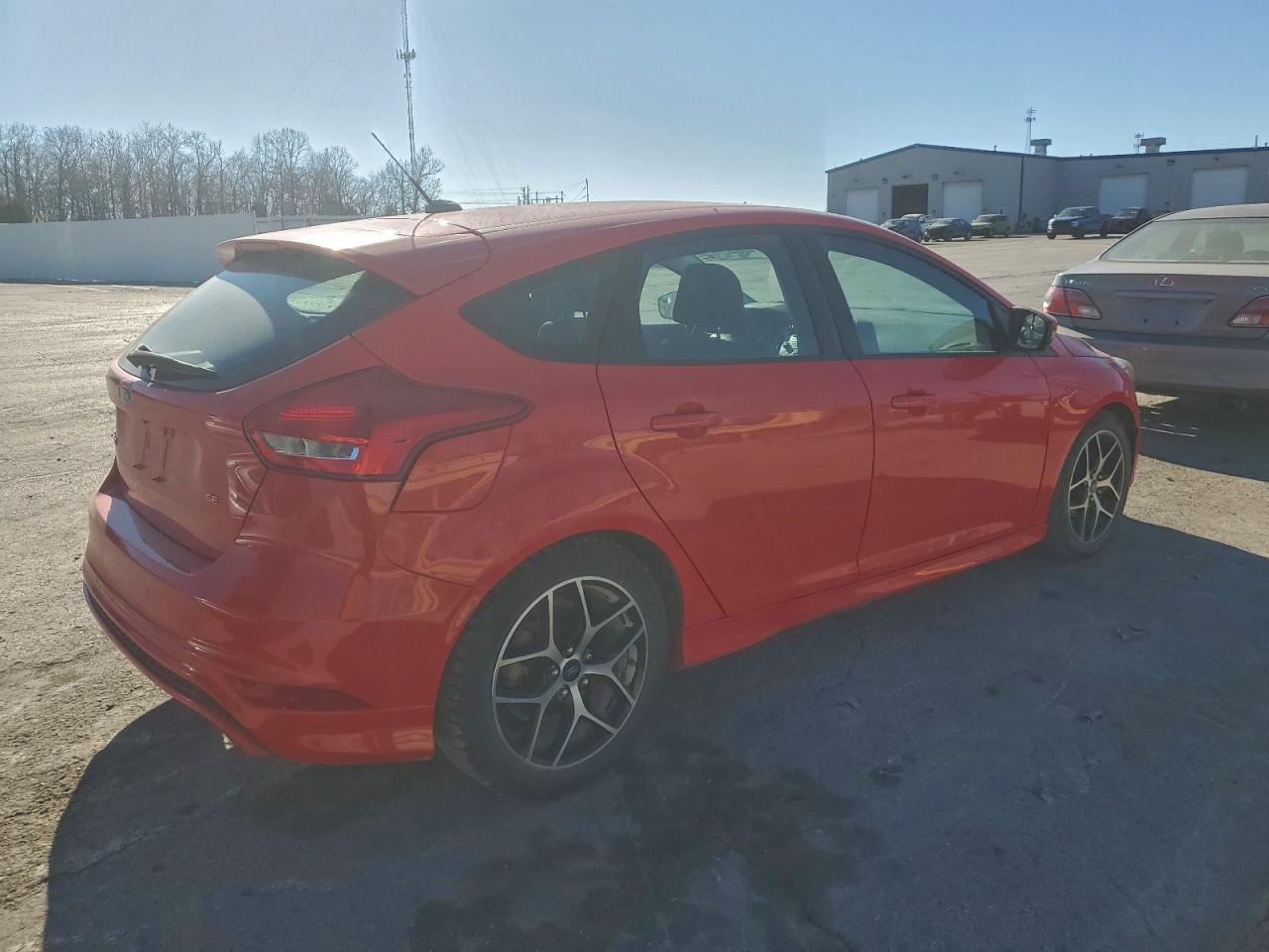 Lot #3318926938 2015 FORD FOCUS SE