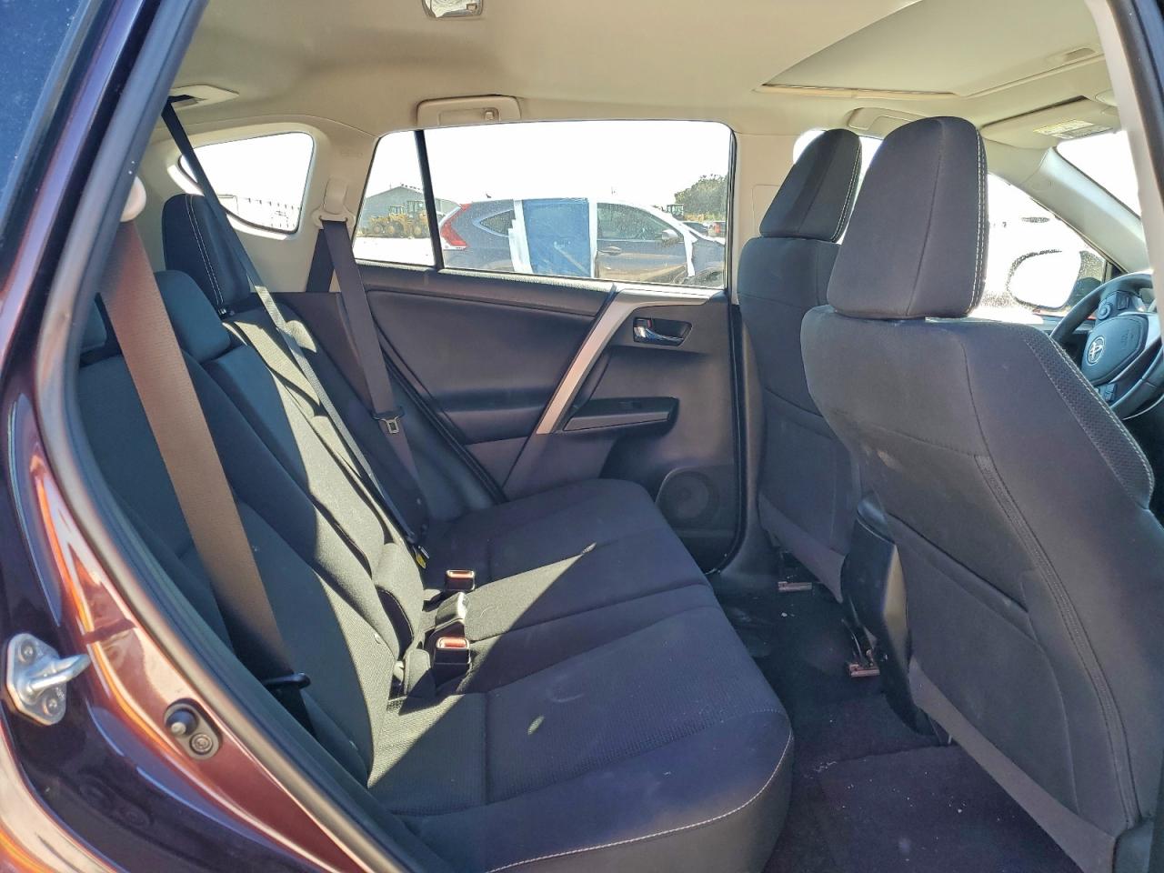 Lot #3317186147 2017 TOYOTA RAV4 XLE