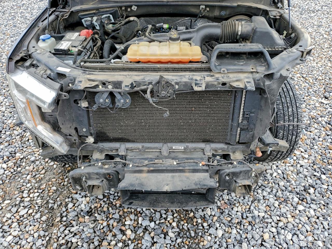 Lot #3311618258 2019 FORD F150 SUPER