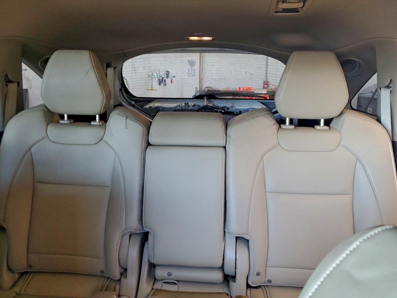 ACURA MDX TECHNOLOGY