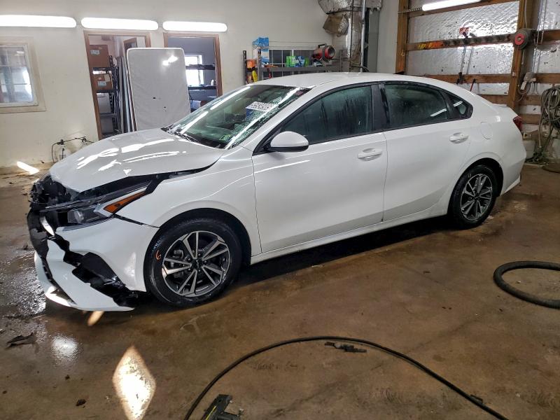 2023 KIA FORTE LXS #3308395309