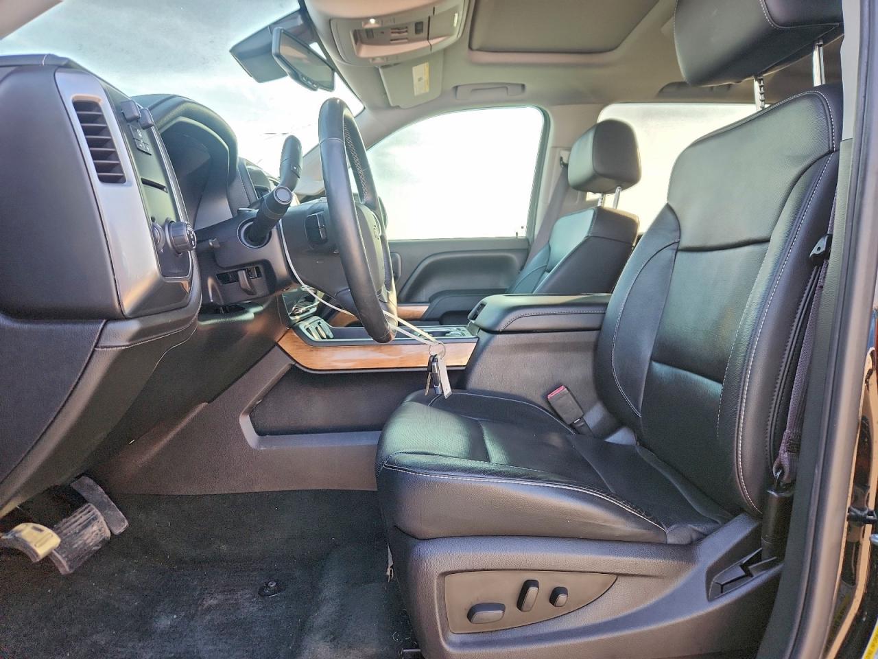 CHEVROLET SILVERADO C1500 LTZ