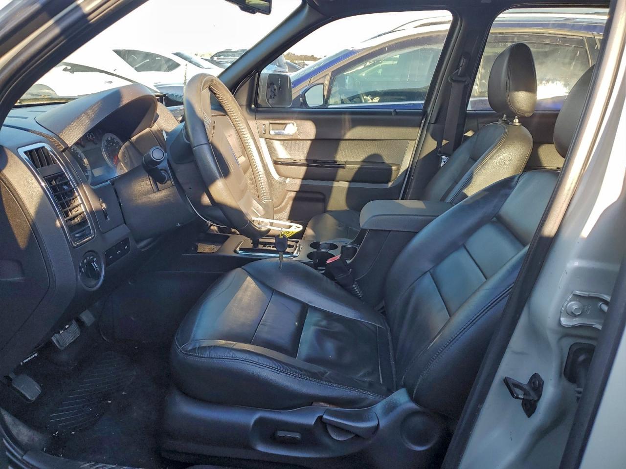 Lot #3302763342 2008 FORD ESCAPE LIM