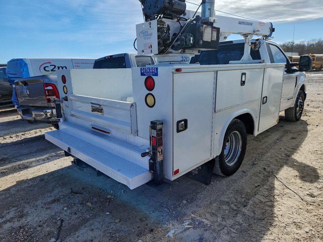 FORD F-350 SUPER DUTY