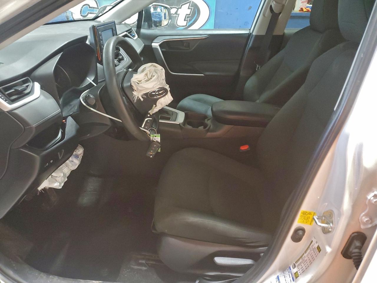 Lot #3316836691 2020 TOYOTA RAV4 LE