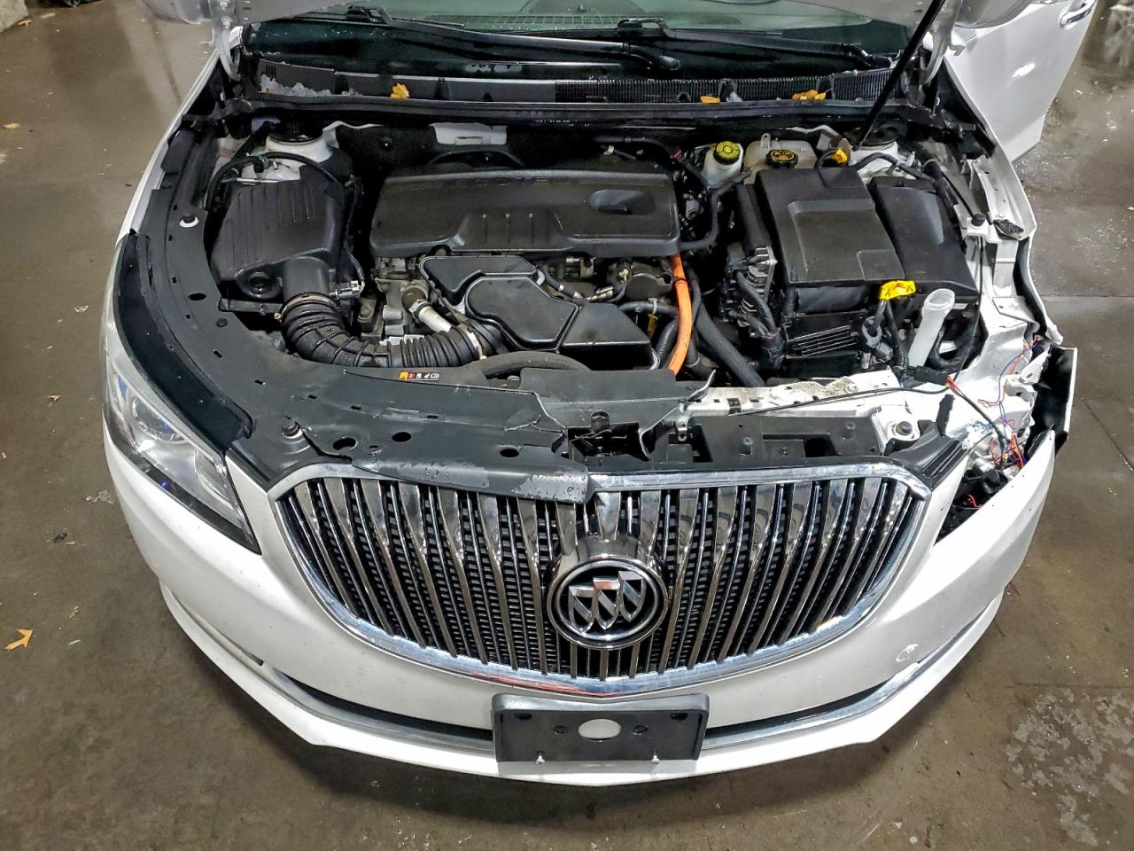 BUICK LACROSSE