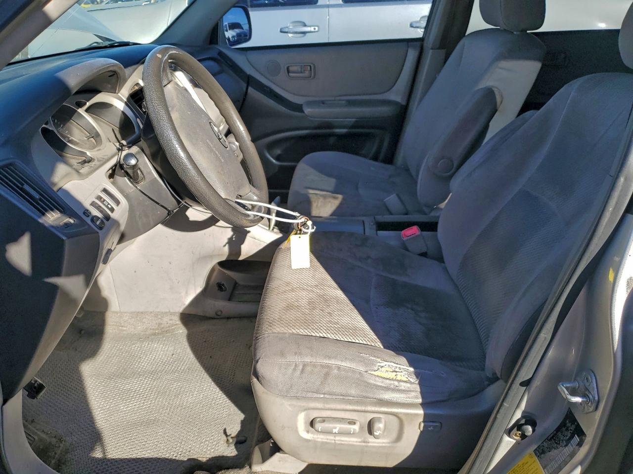 Lot #3318116372 2005 TOYOTA HIGHLANDER