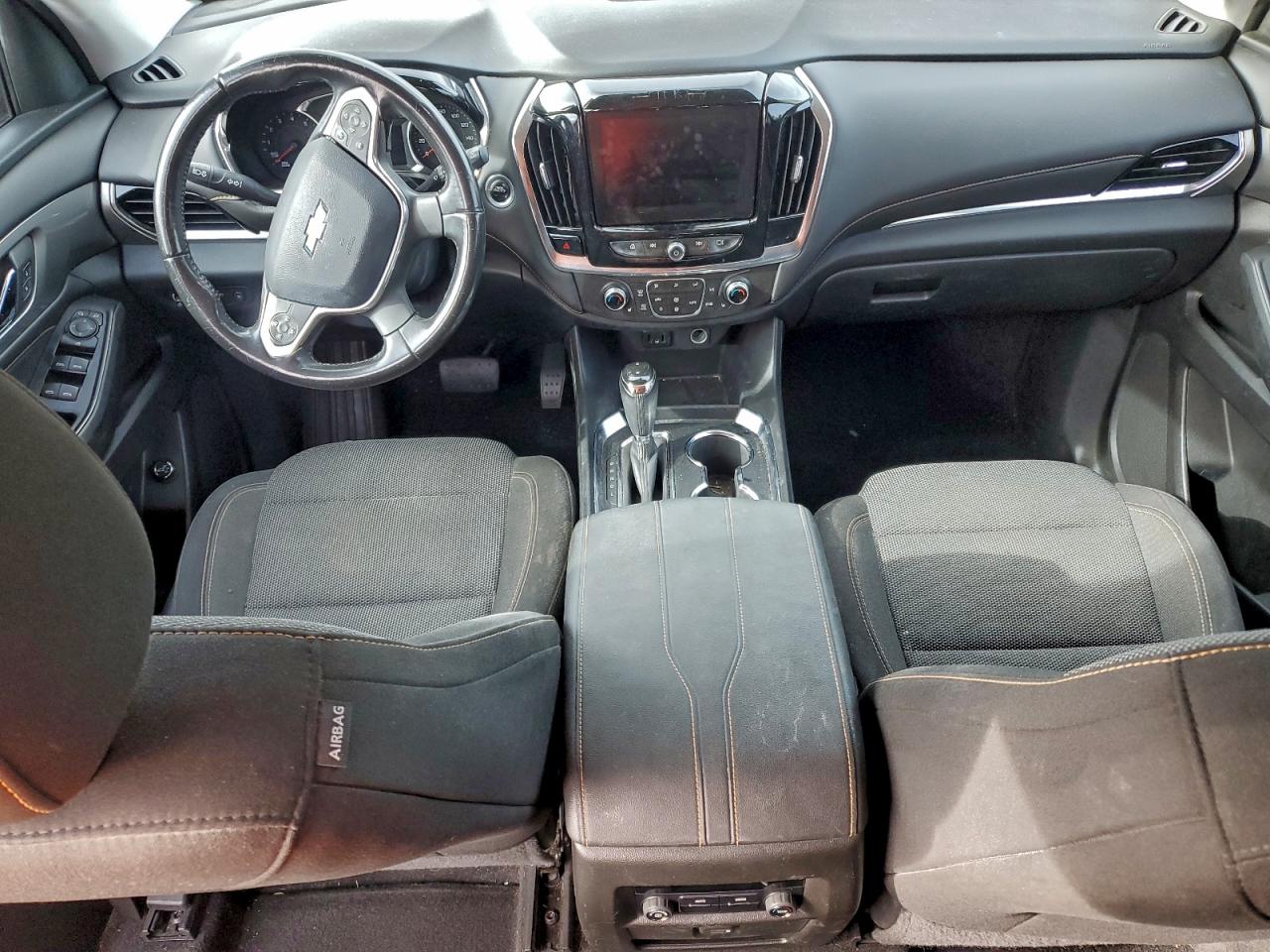 CHEVROLET TRAVERSE LT