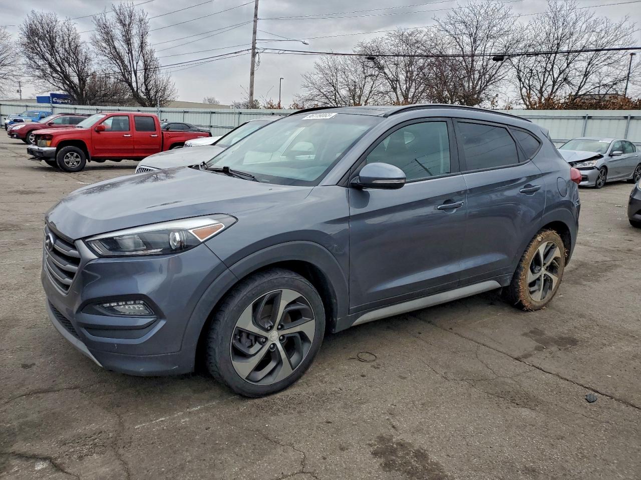 Lot #3317800133 2018 HYUNDAI TUCSON VAL