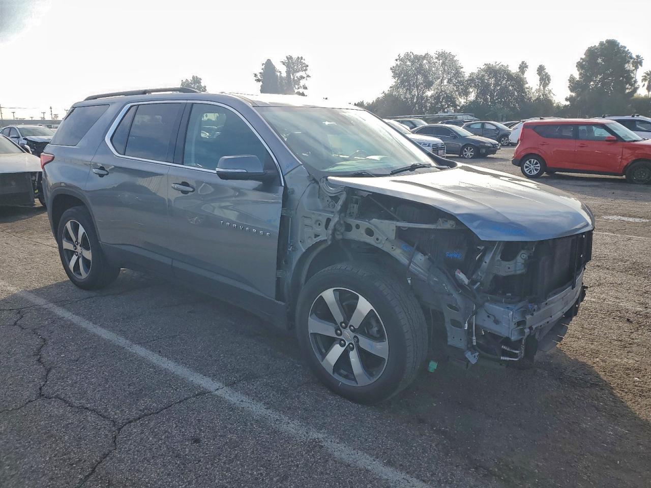 CHEVROLET TRAVERSE LT