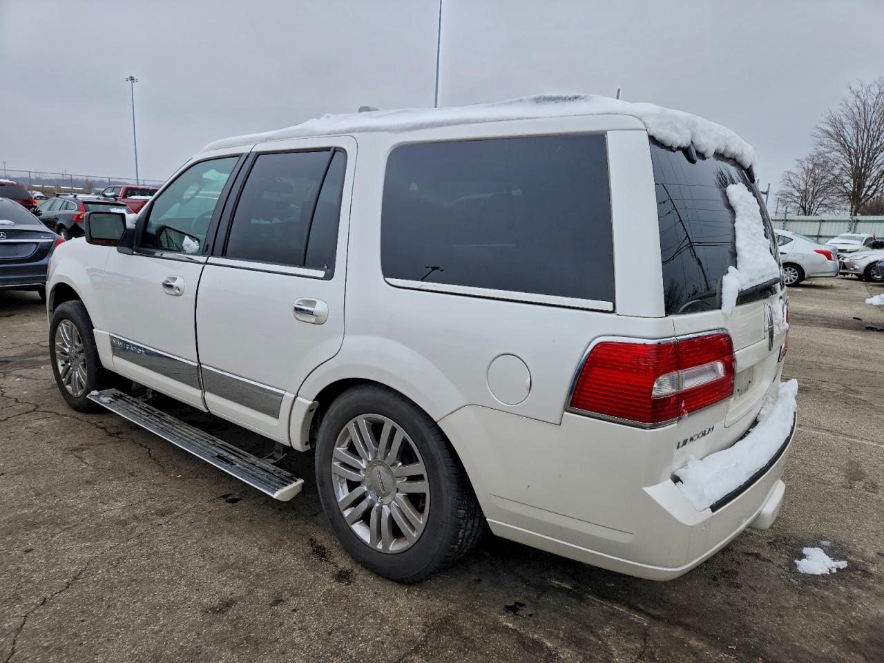 Lot #3309287661 2010 LINCOLN NAVIGATOR