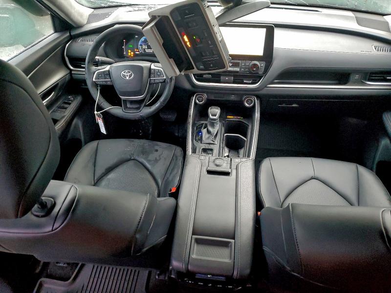 2025 TOYOTA GRAND HIGH #3317738071