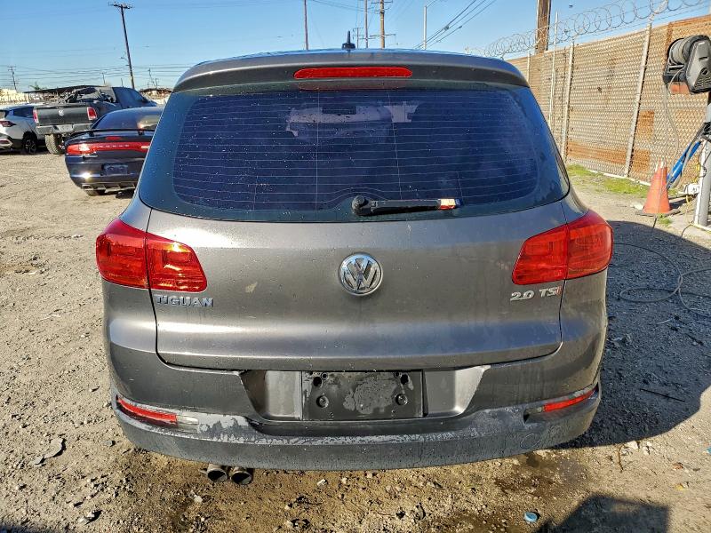 2012 VOLKSWAGEN TIGUAN S #3308360302