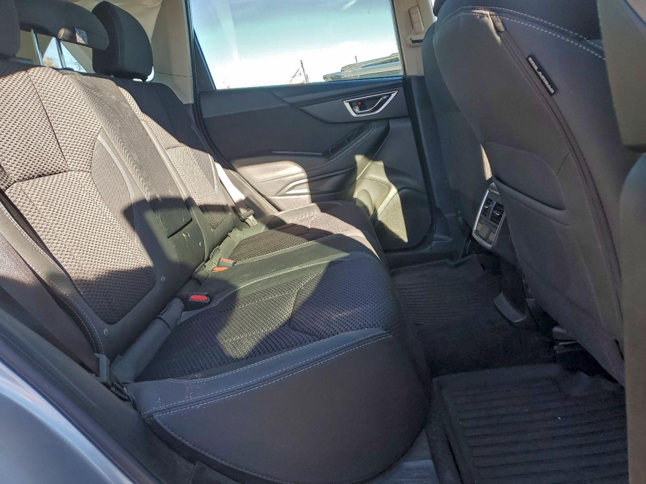 SUBARU FORESTER PREMIUM