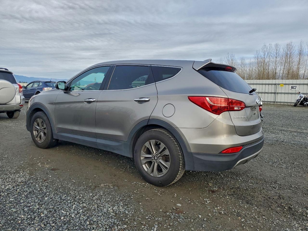 Lot #3302964634 2016 HYUNDAI SANTA FE S