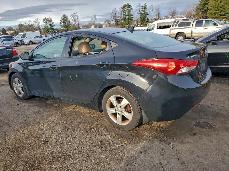 2013 HYUNDAI ELANTRA GL #3301802350