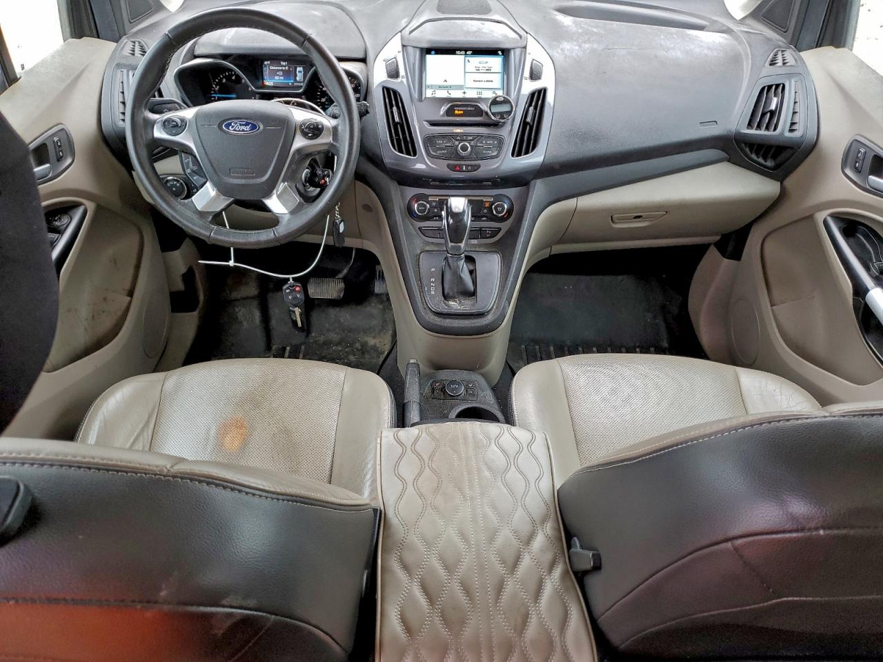 FORD TRANSIT CONNECT TITANIUM