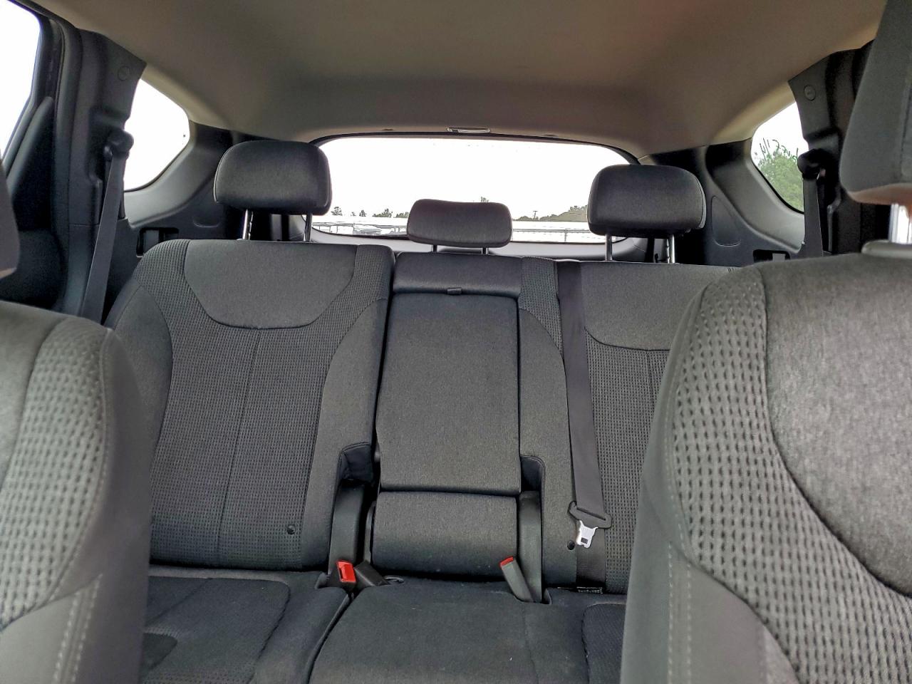 HYUNDAI SANTA FE SEL