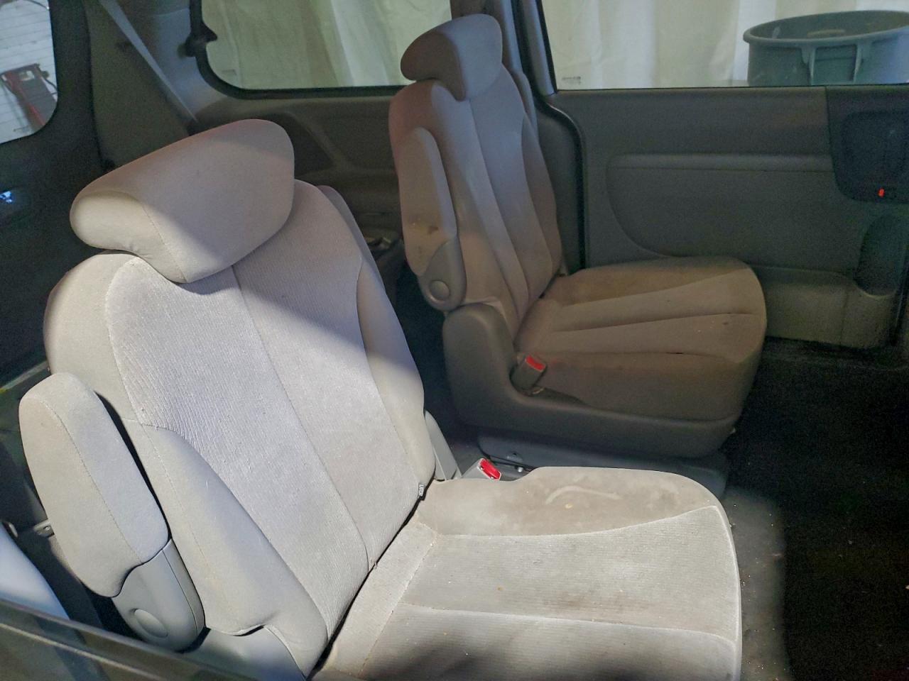 Lot #3317779078 2010 KIA SEDONA LX