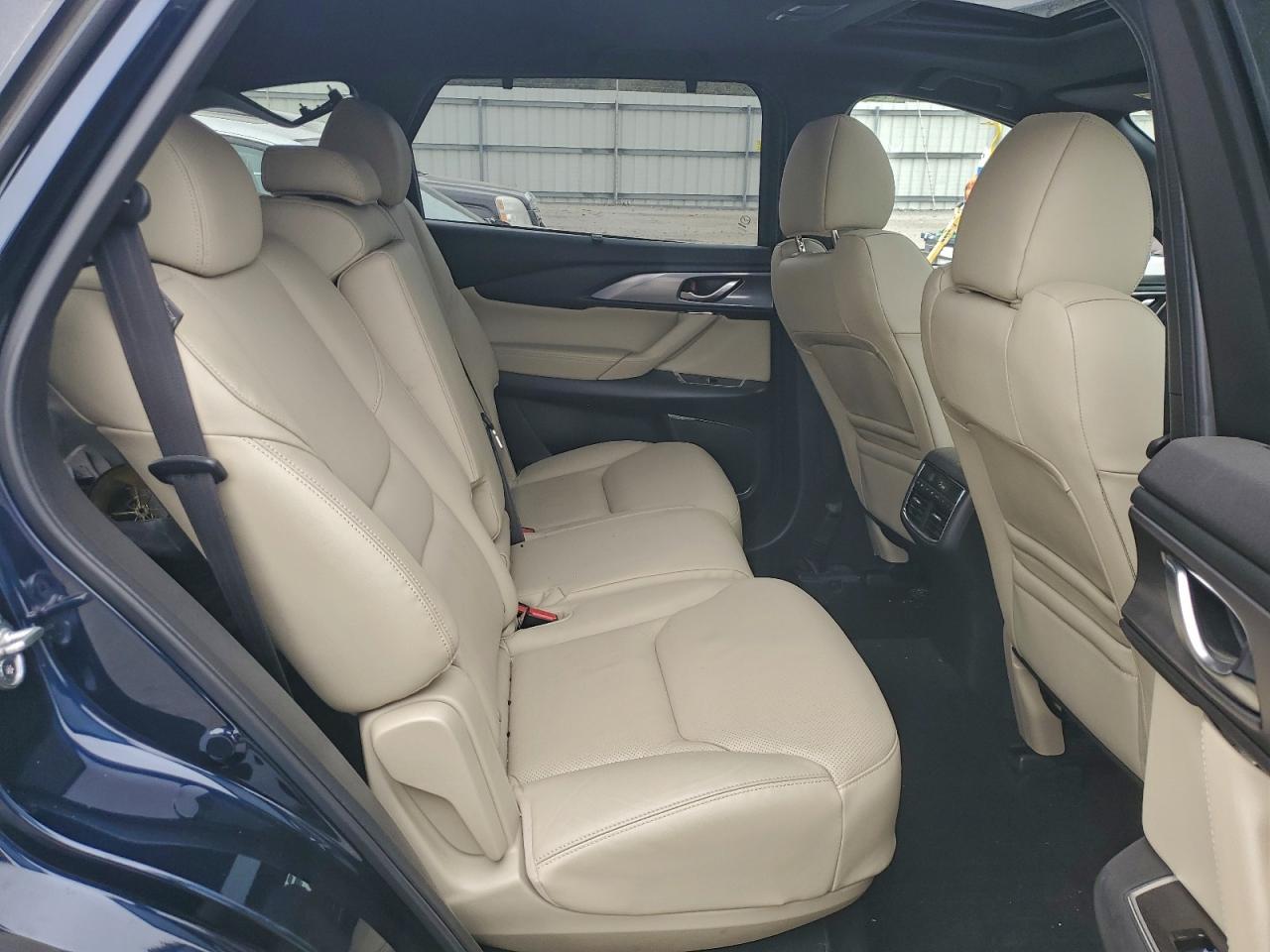 MAZDA CX-9 GRAND TOURING