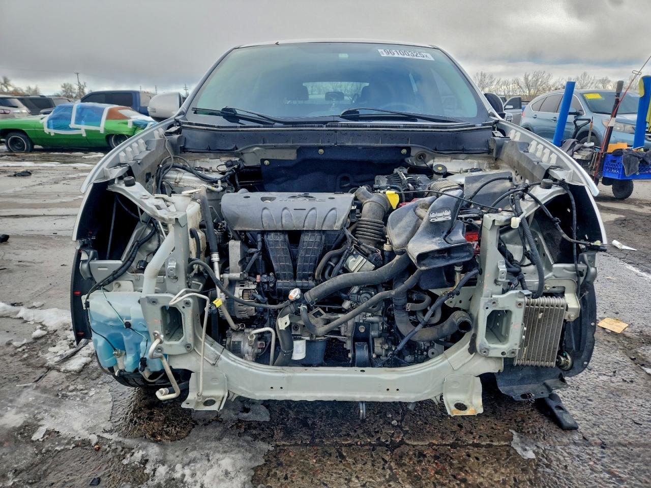 MITSUBISHI OUTLANDER ES