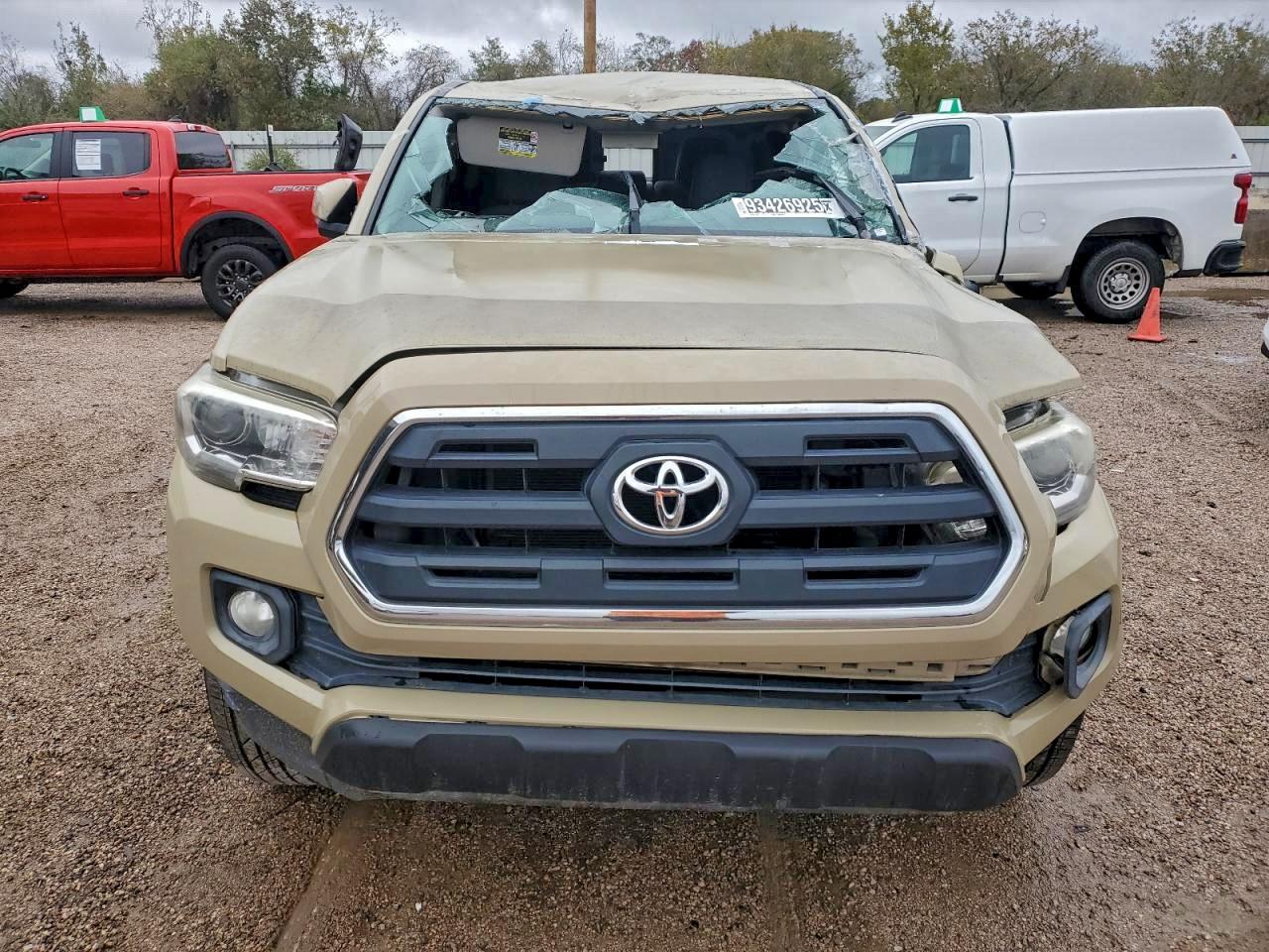 TOYOTA TACOMA DOUBLE CAB