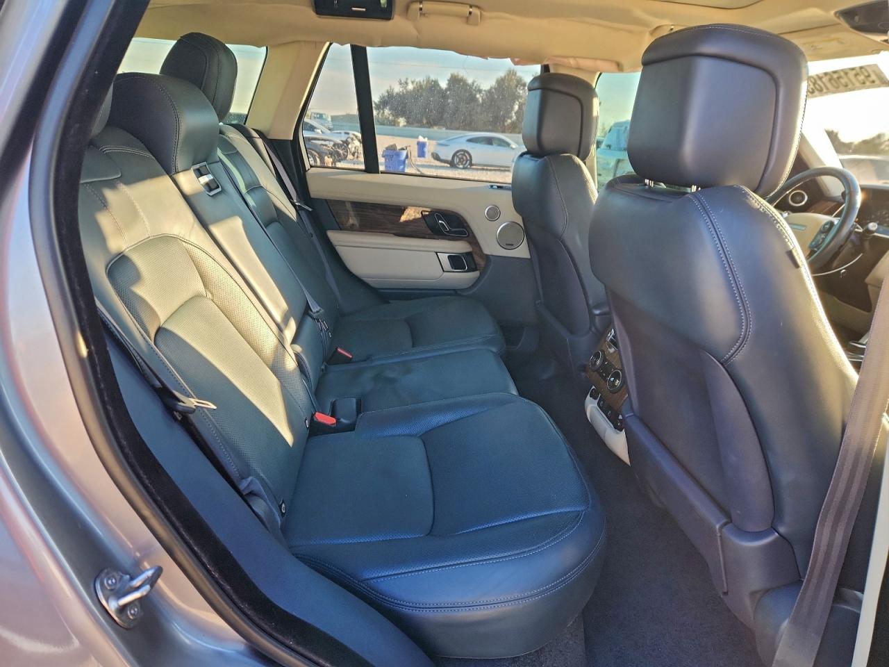 LAND ROVER RANGE ROVER WESTMINSTER EDITION