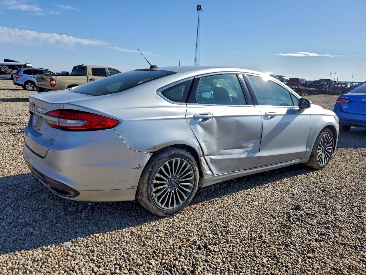 FORD FUSION SE