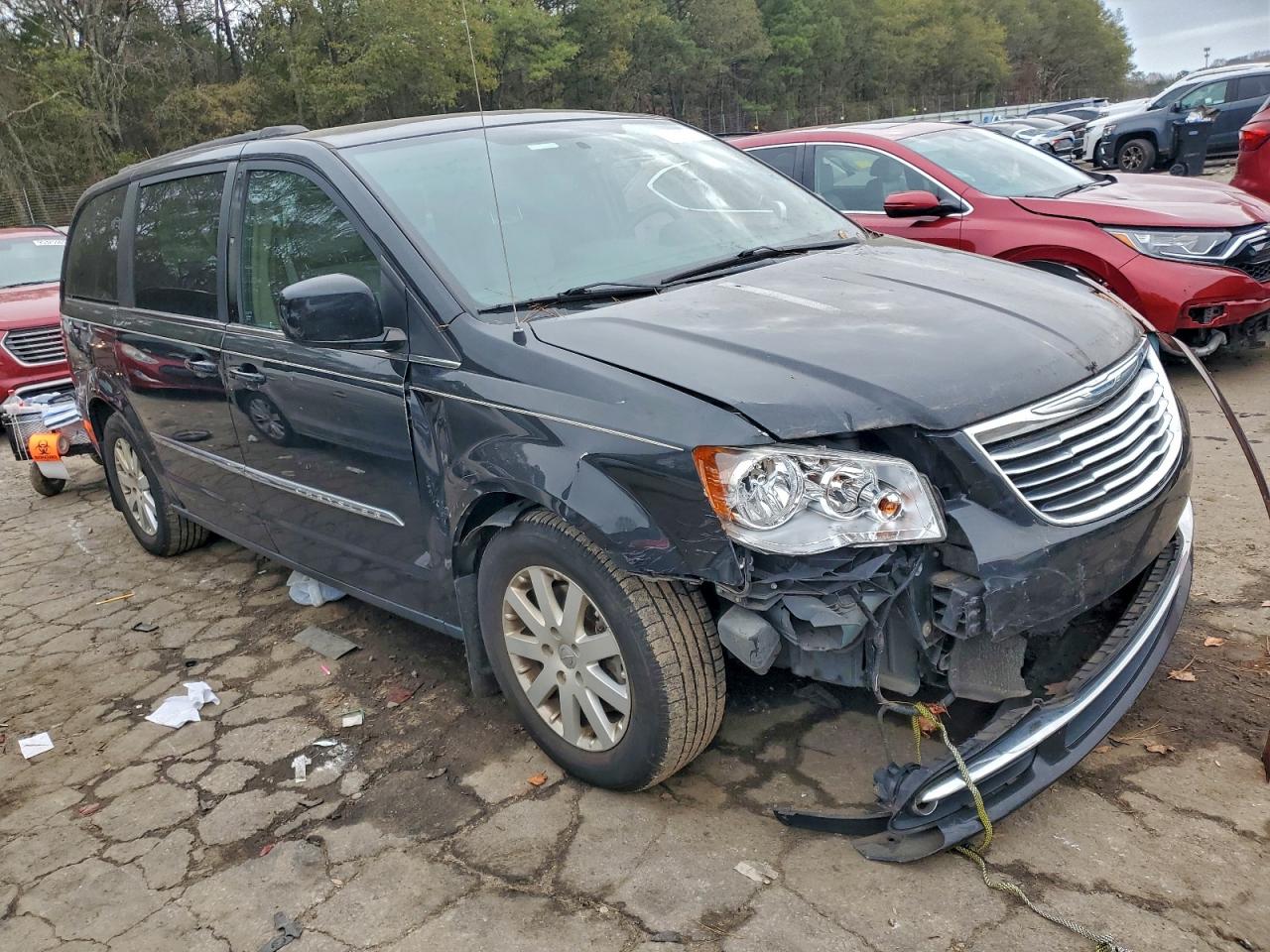 CHRYSLER TOWN & COUNTRY TOURING