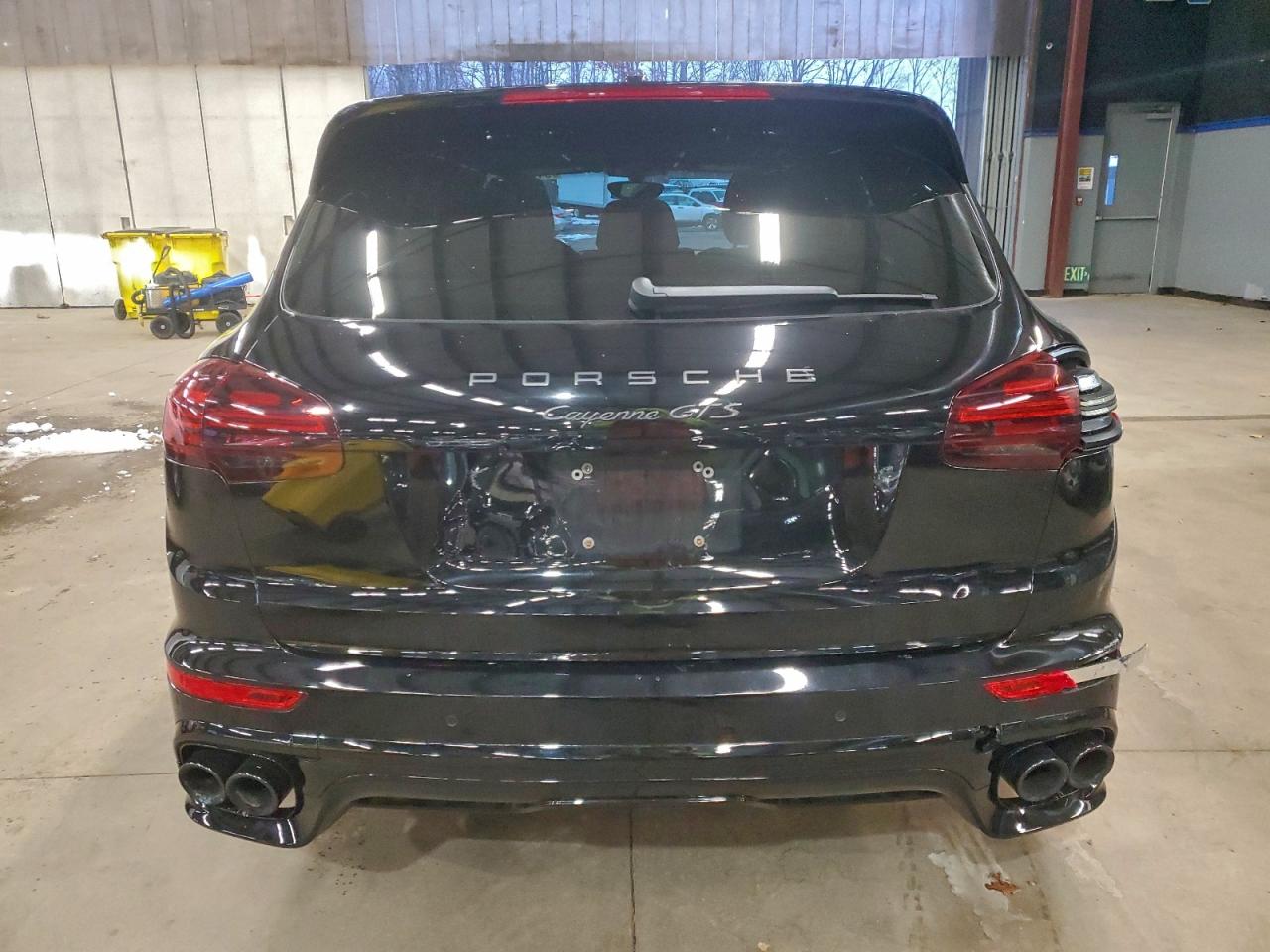 PORSCHE CAYENNE GTS