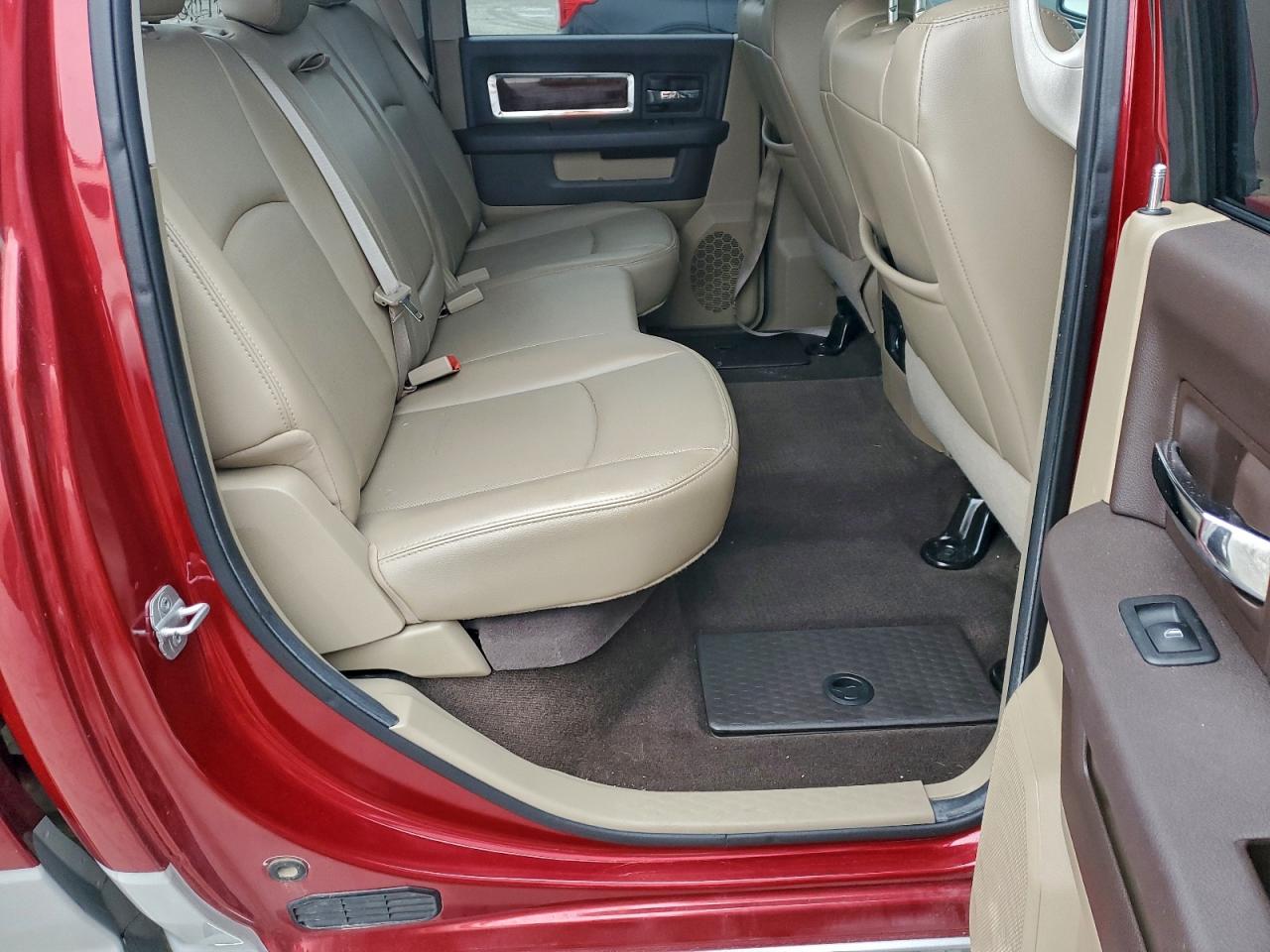 DODGE RAM 1500 LARAMIE