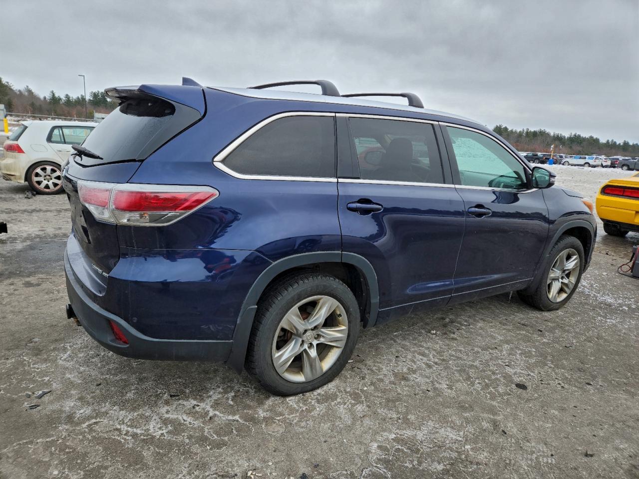 TOYOTA HIGHLANDER LIMITED