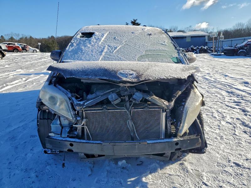 2013 TOYOTA SIENNA XLE #3303658962