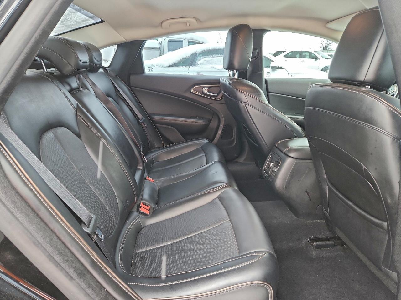 Lot #3311594791 2015 CHRYSLER 200 C