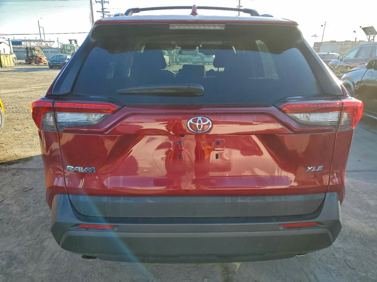 TOYOTA RAV4 XLE