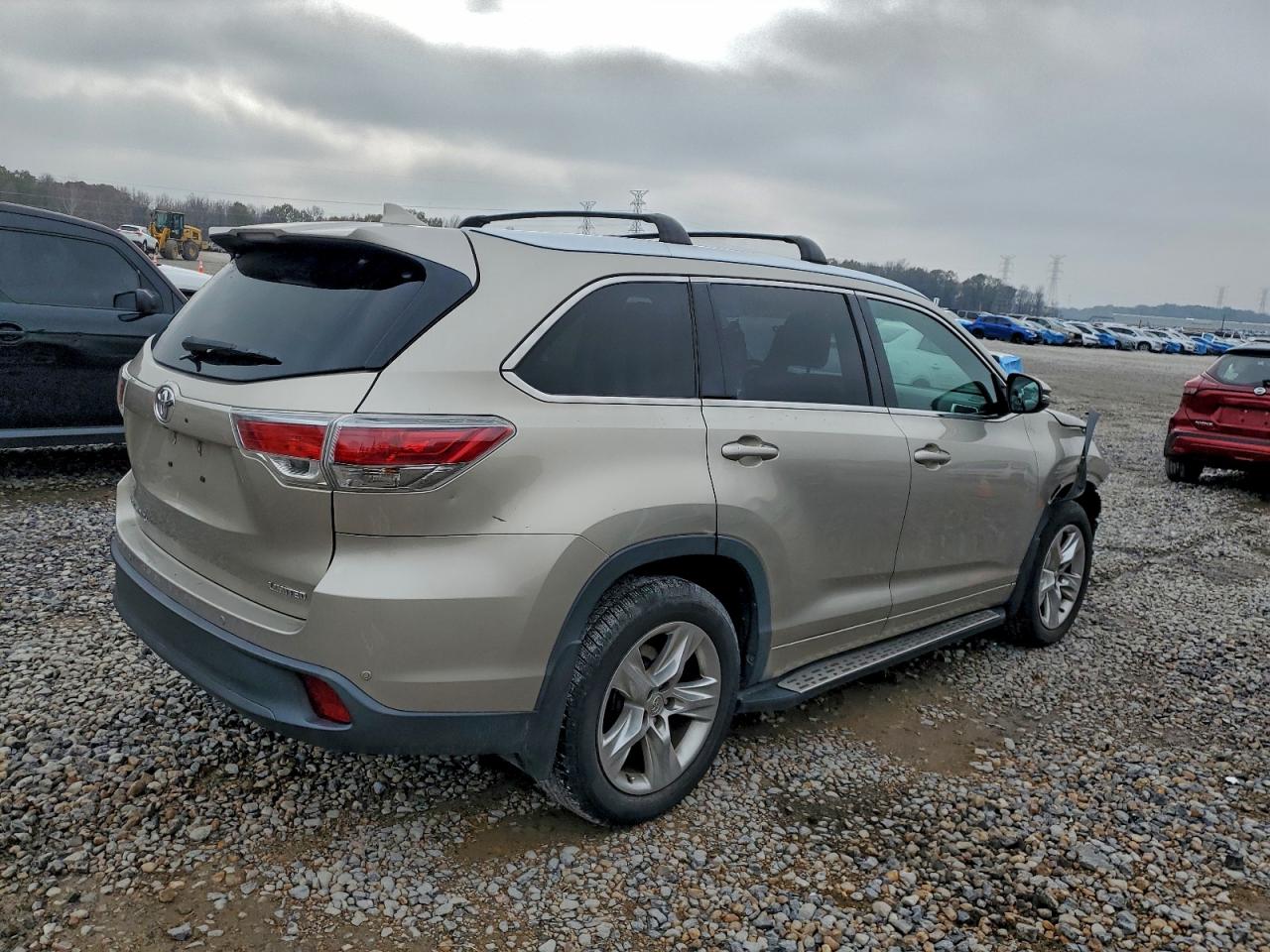 TOYOTA HIGHLANDER LIMITED