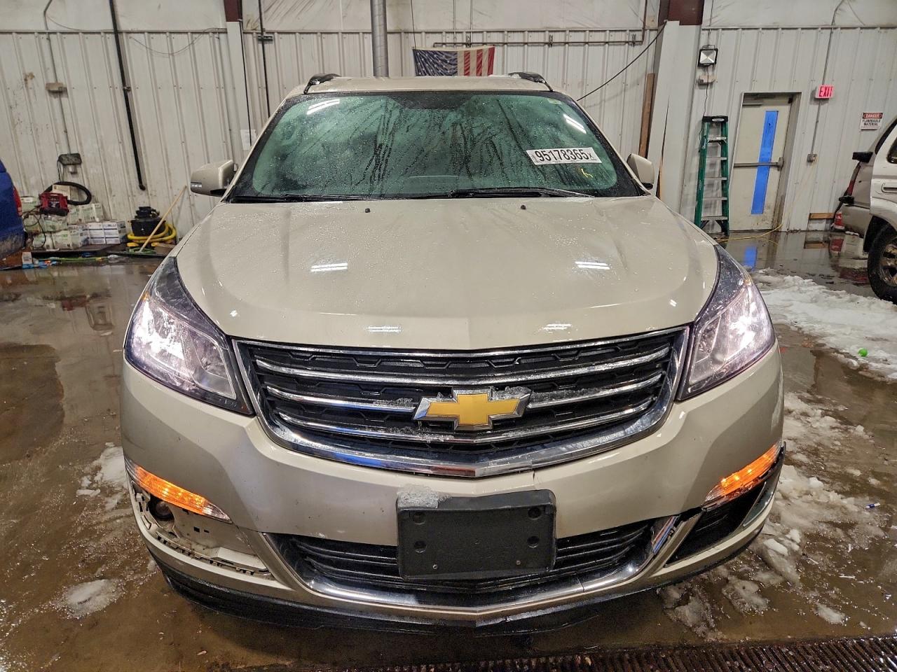 CHEVROLET TRAVERSE LT