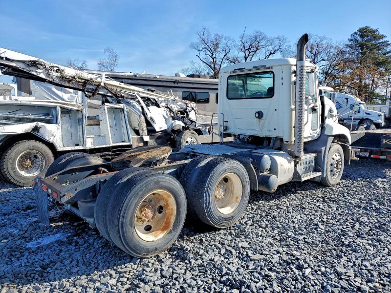 2014 MACK CXU613 #3316900081