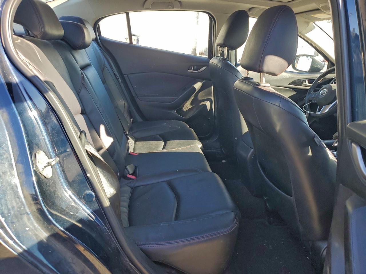 MAZDA 3 GRAND TOURING