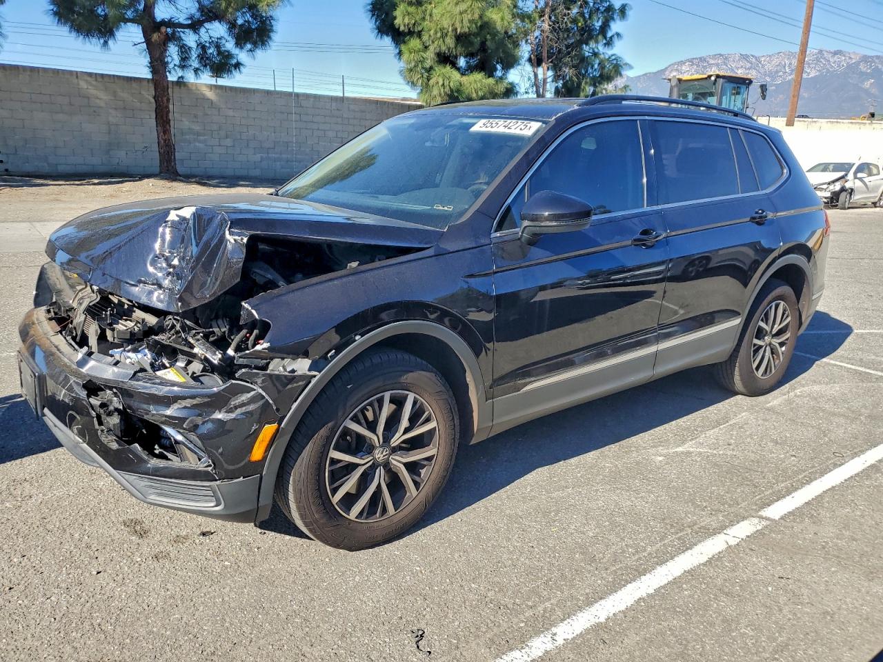 VOLKSWAGEN TIGUAN SE