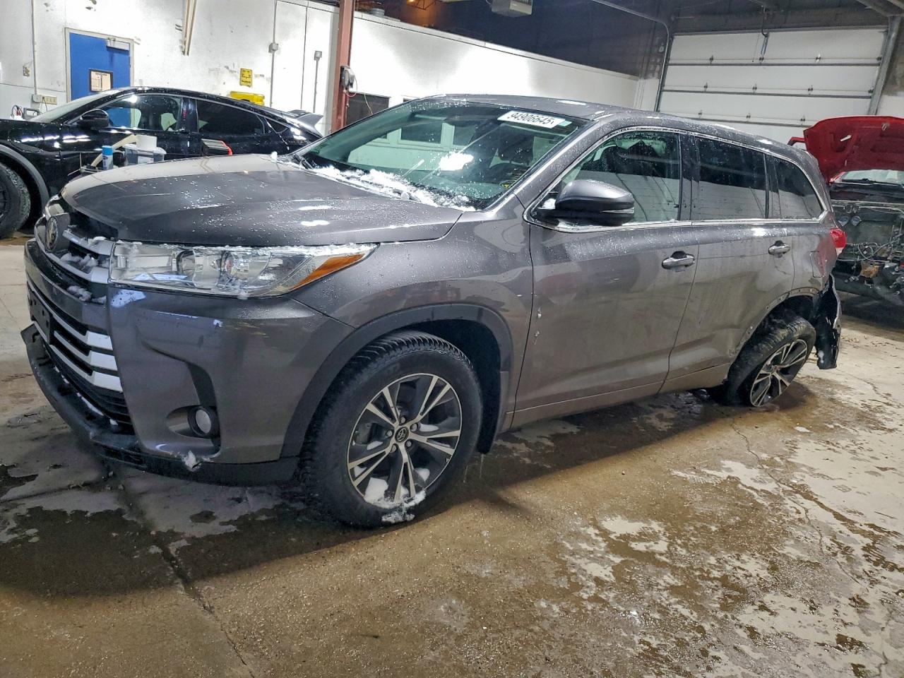 TOYOTA HIGHLANDER LE